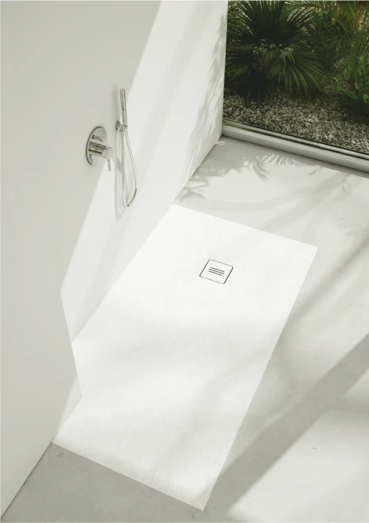 Protos White Stone aranz 1 1296px.jpg