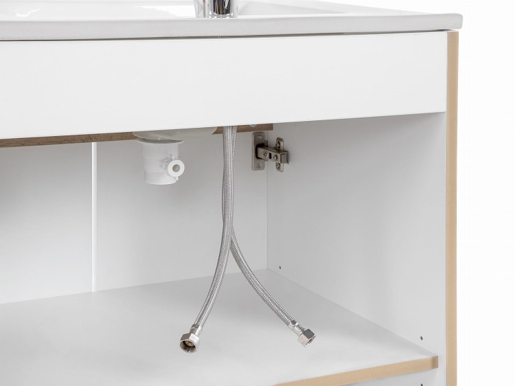 BALI WHITE 821 + CFP 80D DETAL 3.jpg