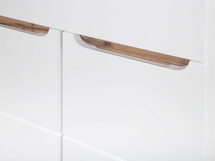 BALI WHITE 821 DETAL 1.jpg